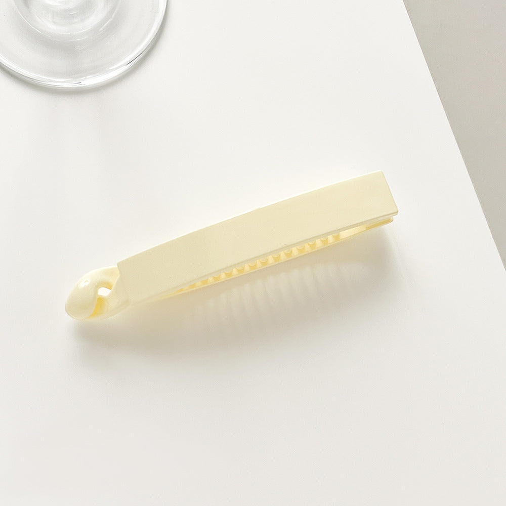 Plain resin banana hair clip