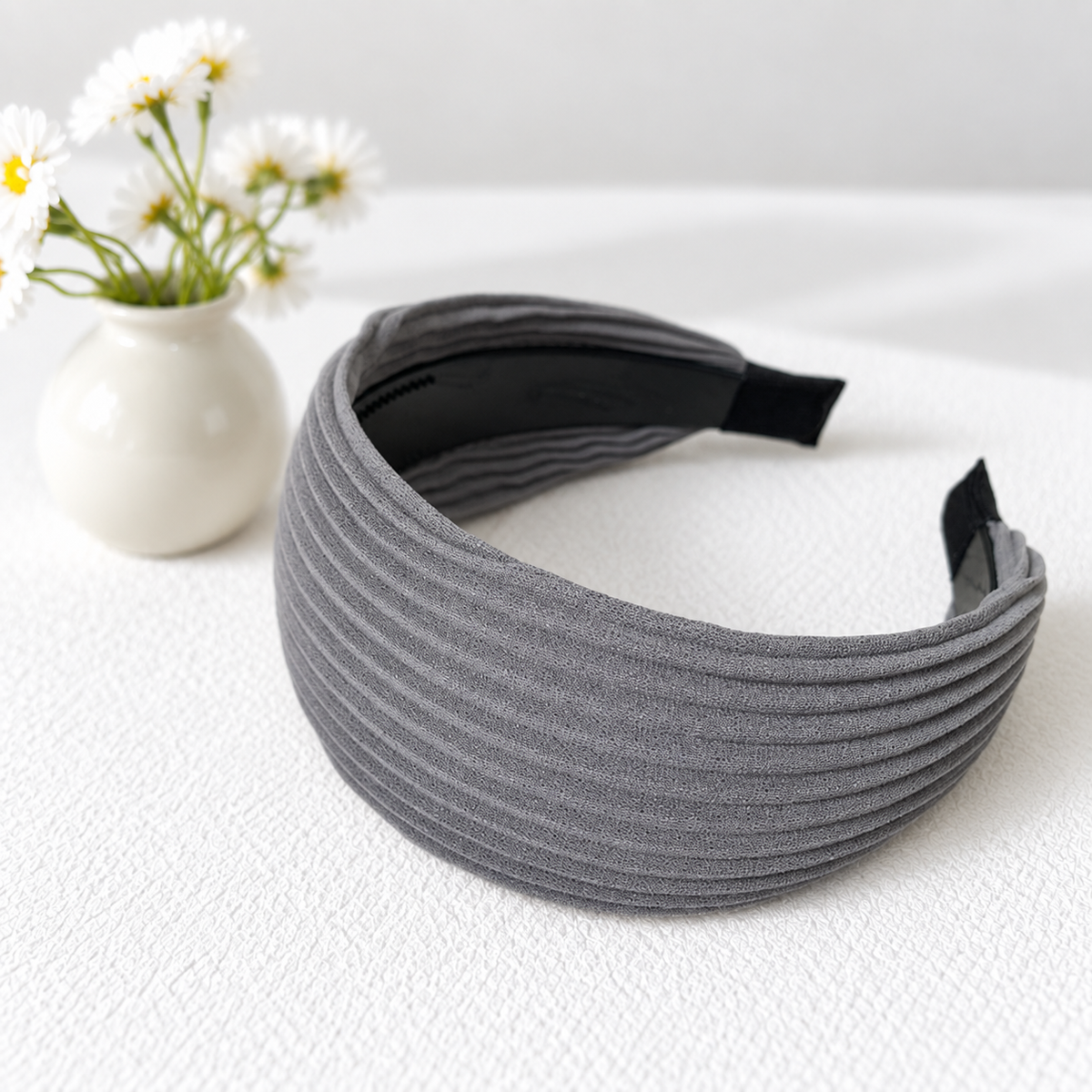 Pleated wide headband