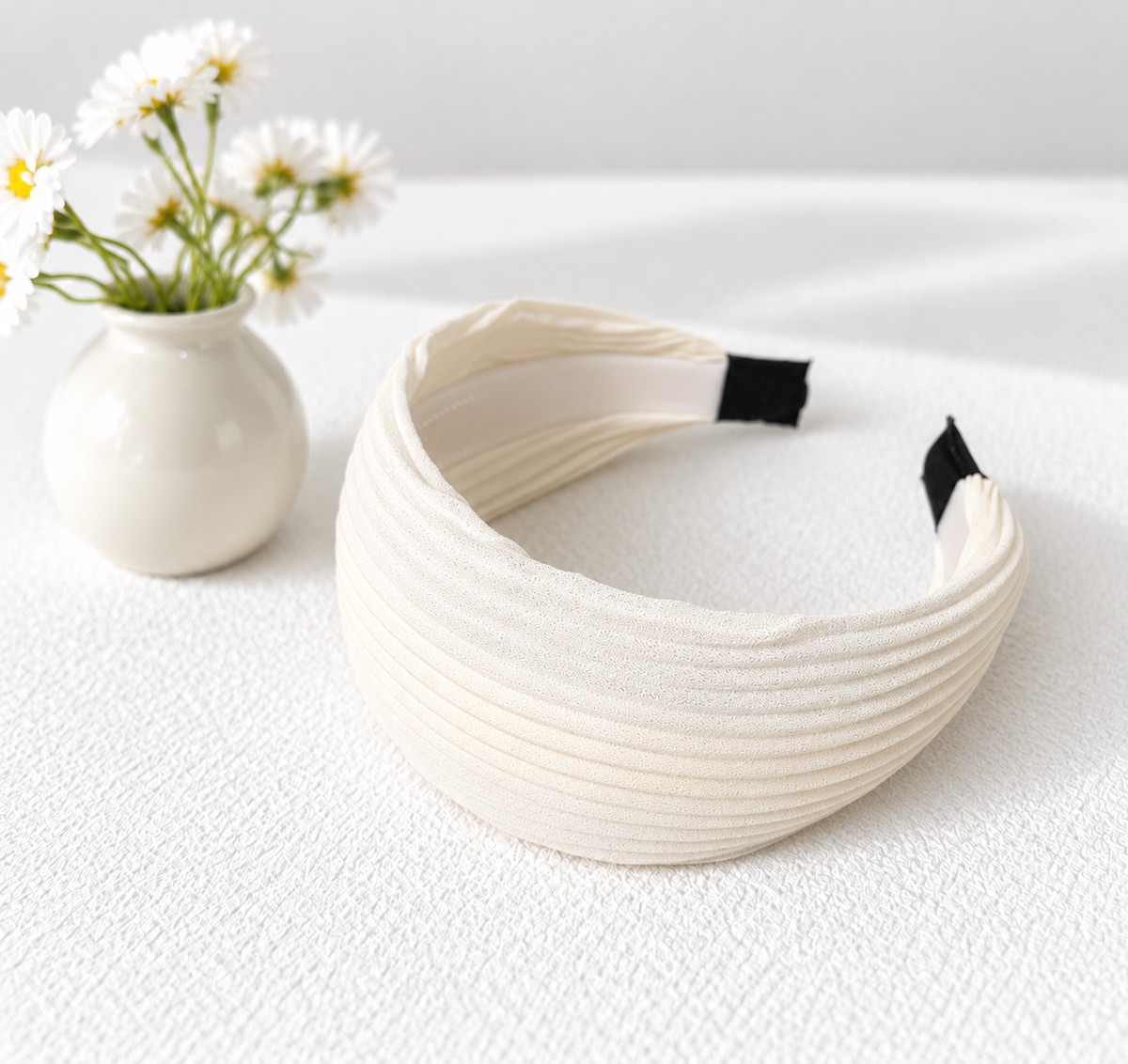 Pleated wide headband