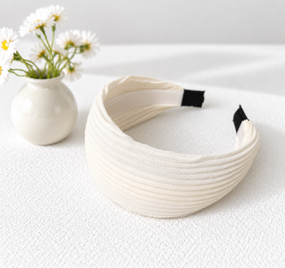 Pleated wide headband