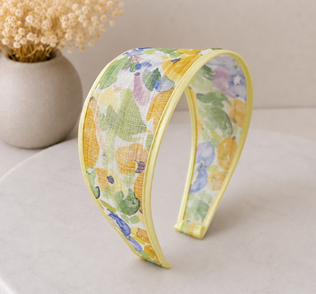 Printed mesh wide headband