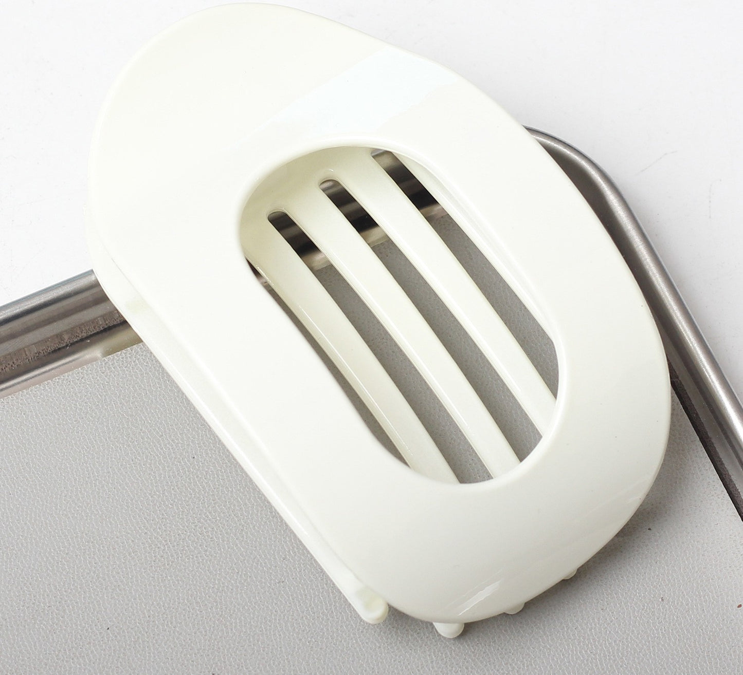 Oval flat acrylic hair claw
