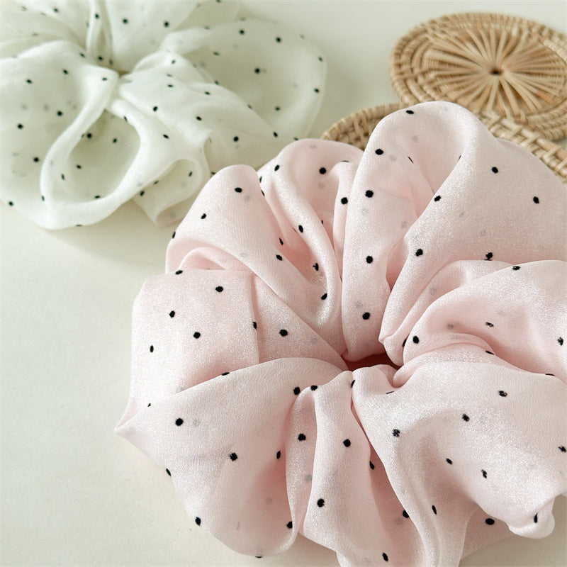 Over-size dotted scrunchies
