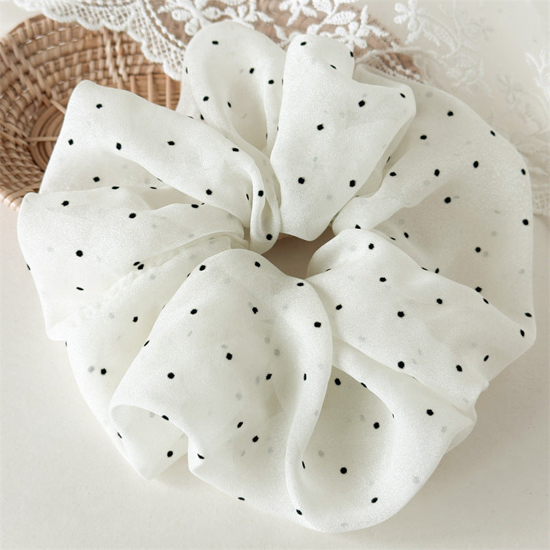 Over-size dotted scrunchies
