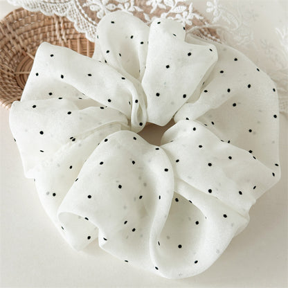 Over-size dotted scrunchies