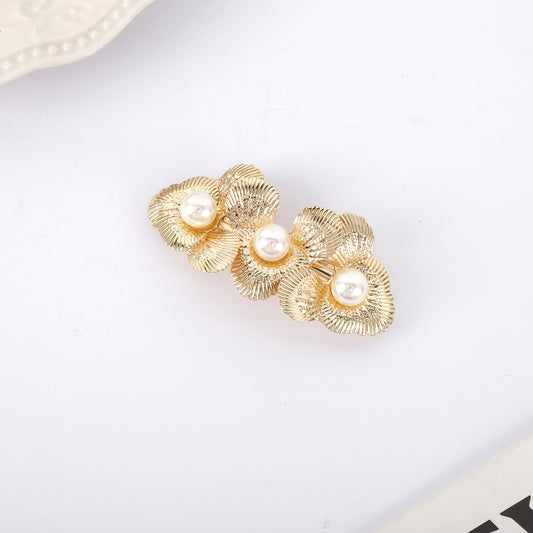 Large pearl triple flower hair barrette