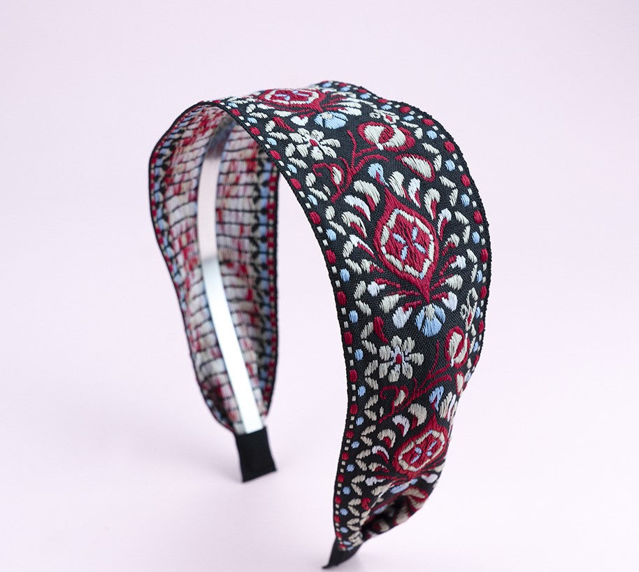 Embroidered floral headband