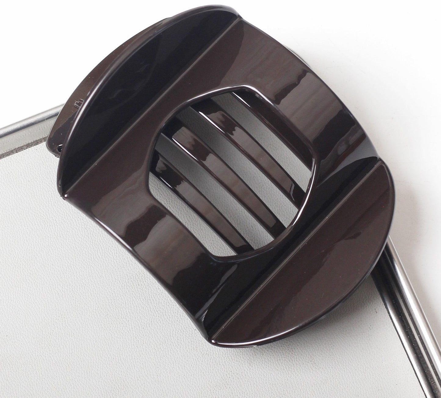 Flat hair claw