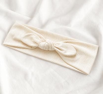 Knitted headband with bow