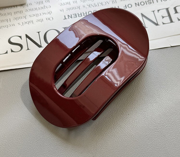 Large oval flat hair claw