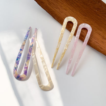 Small resin hair fork