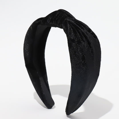 Glossy velvet knotted headband