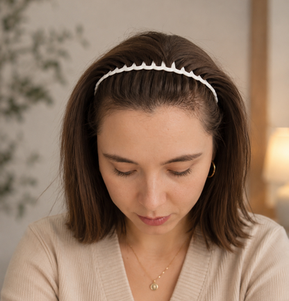 Acrylic headband with long teeth