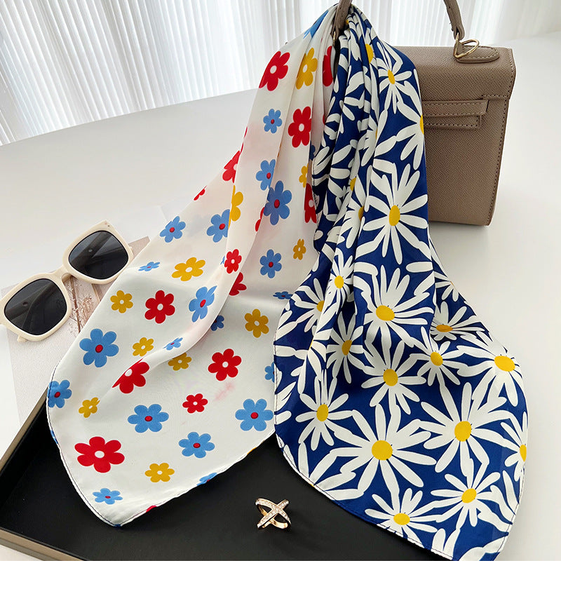 Mixed flowers square scarf
