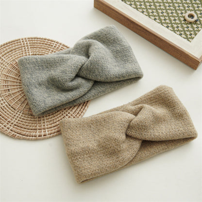 Twist front soft knitted headband
