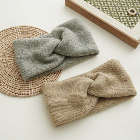 Twist front soft knitted headband