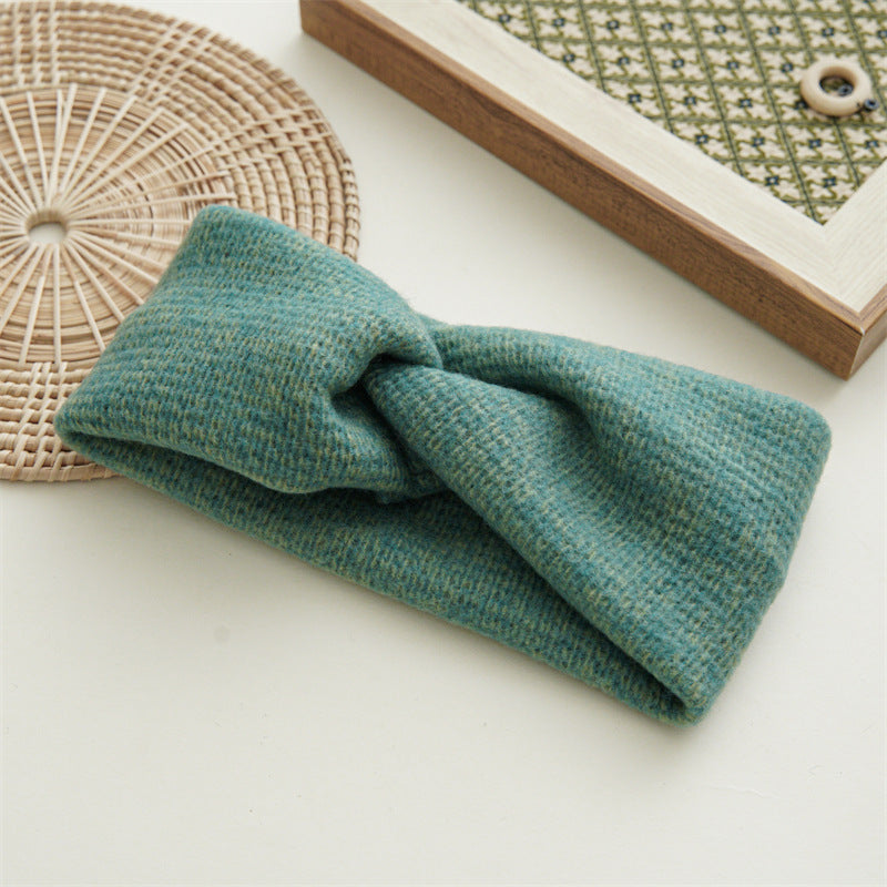 Twist front soft knitted headband