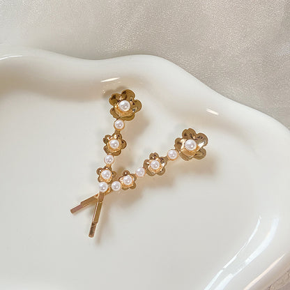 Flowers hair slides