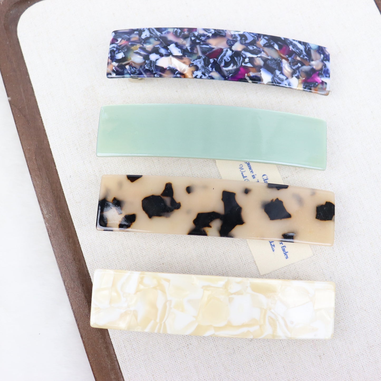 Large resin hair barrette