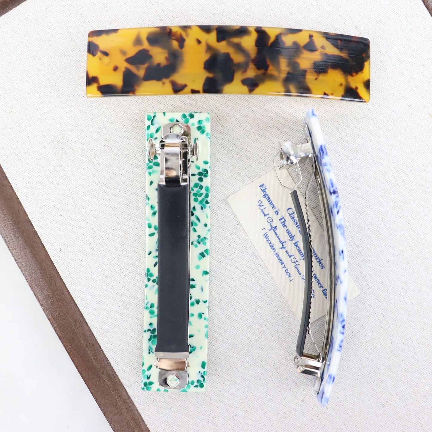 Large resin hair barrette