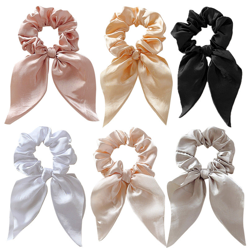 Satin scrunchies with bow