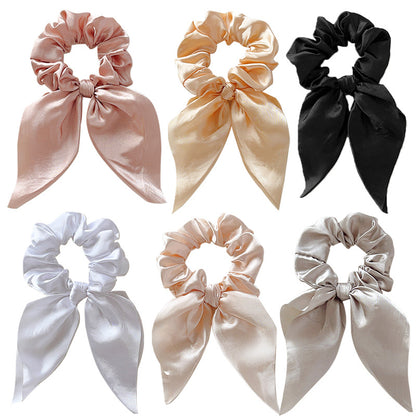 Satin scrunchies with bow