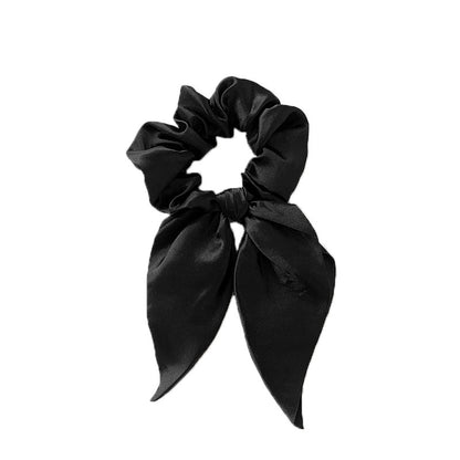 Satin scrunchies with bow