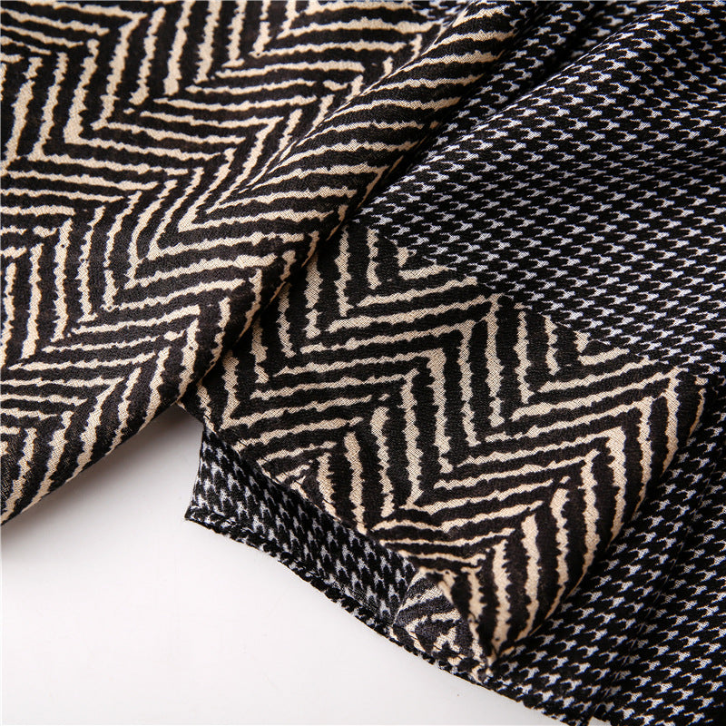 Mixed waves and houndstooth print long scarf