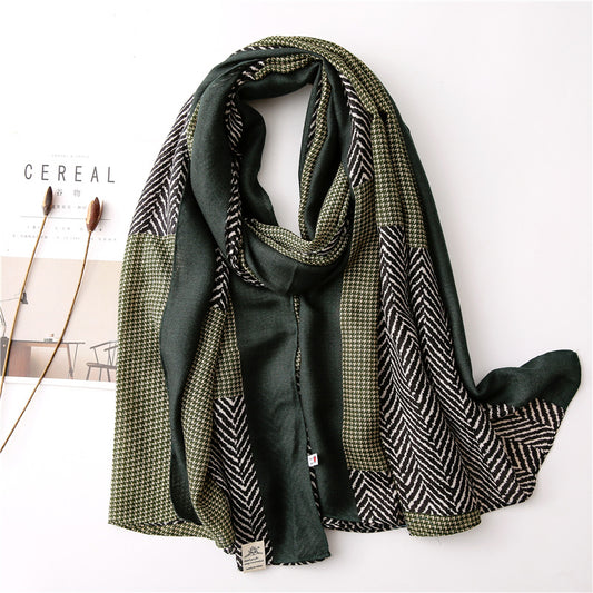 Mixed waves and houndstooth print long scarf