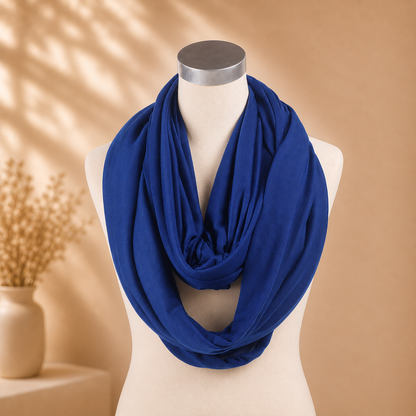 Seamless infinity scarf