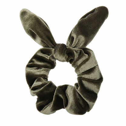 Velvet scrunchies with bow