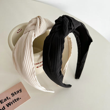 Pleated twill cotton knotted headband