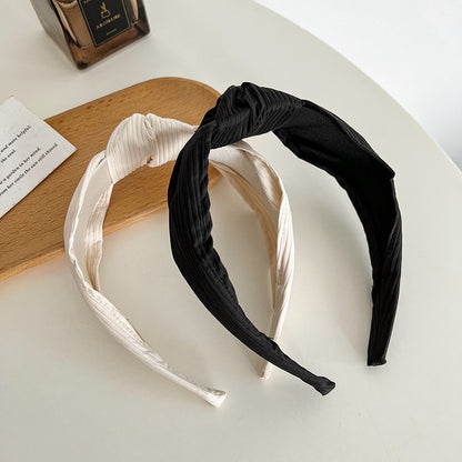 Pleated twill cotton knotted headband