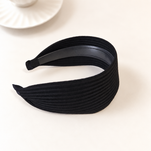 Black corrugated headband