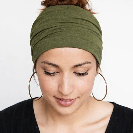 Solid colour multi-purpose seamless head wrap