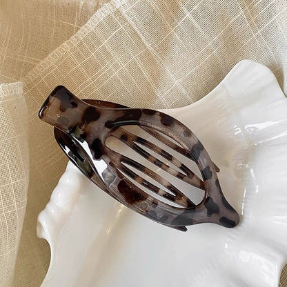 Large acrylic Ibis clip with teeth