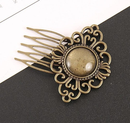 Bronze hair comb