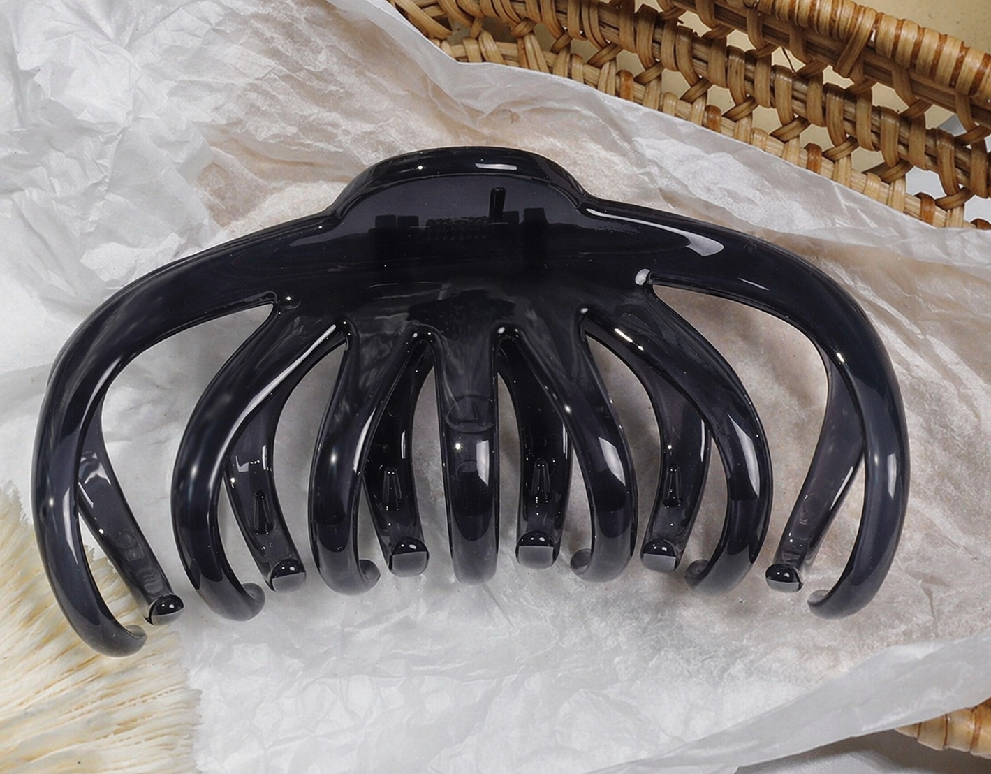 Hair claw