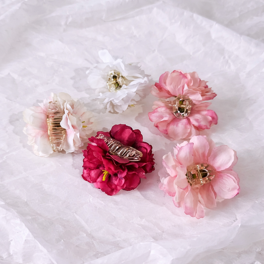 Multi-layer flower mini hair claw