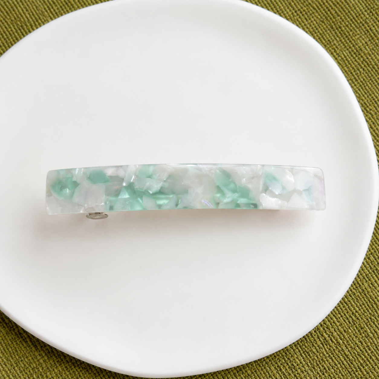 Small resin hair barrette