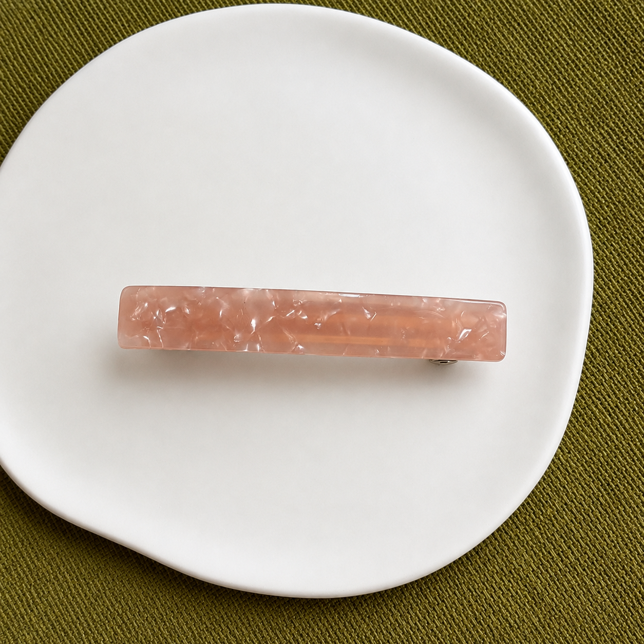 Small resin hair barrette