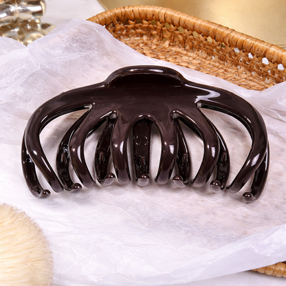 Hair claw