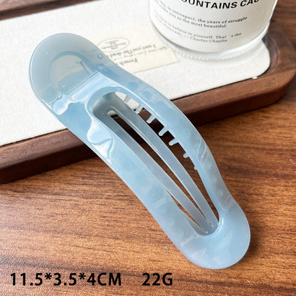 Large acrylic Ibis claw with teeth