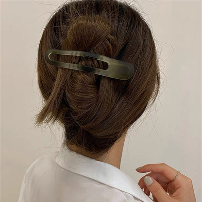 Acrylic long Ibis clip with teeth
