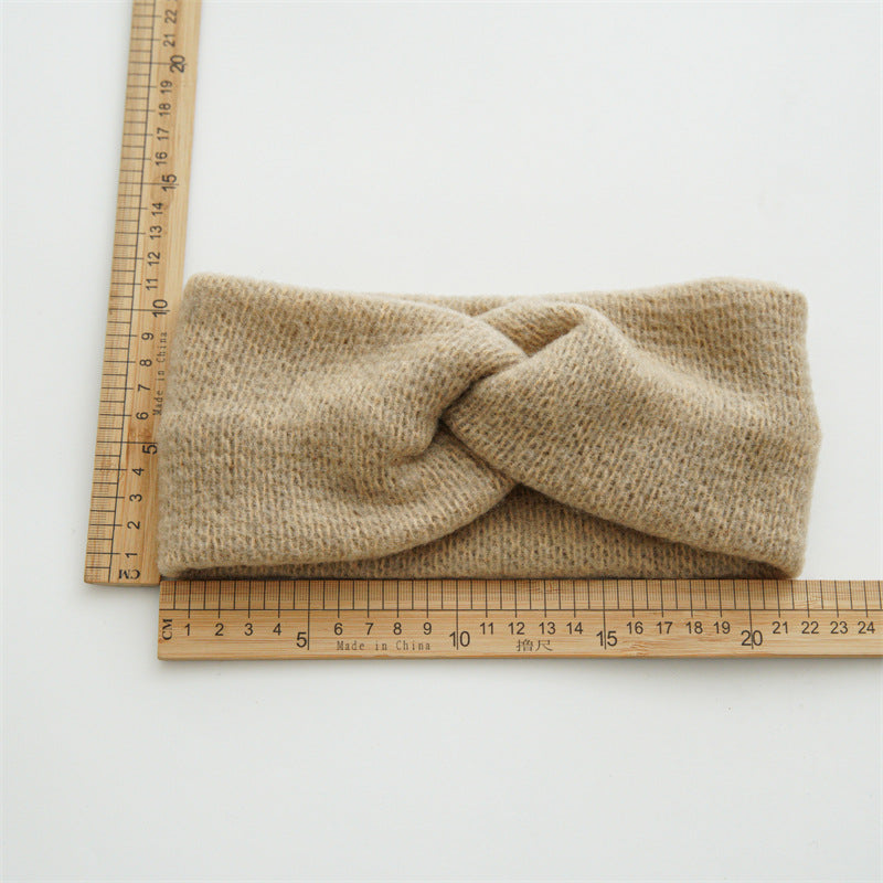 Twist front soft knitted headband