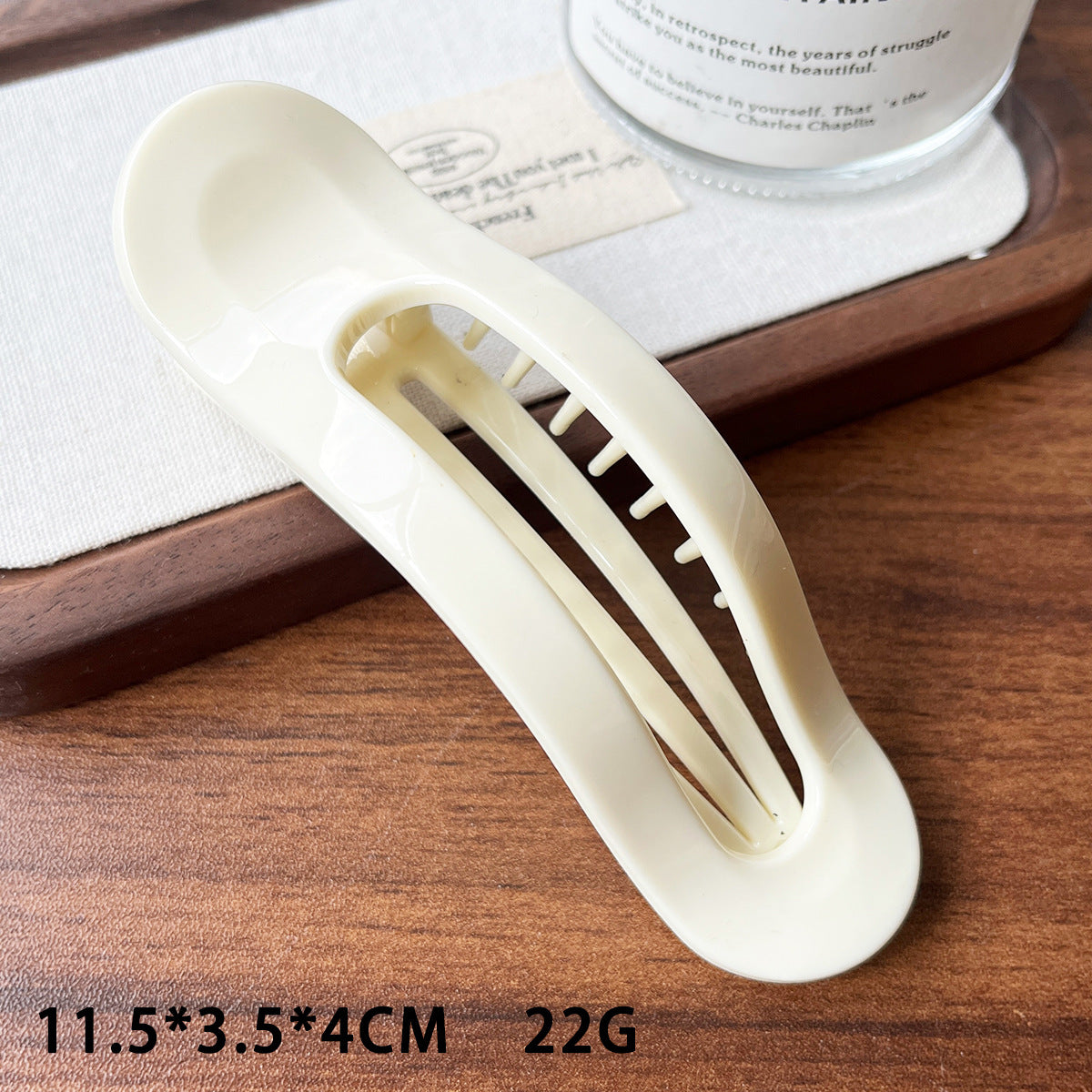 Large acrylic Ibis claw with teeth