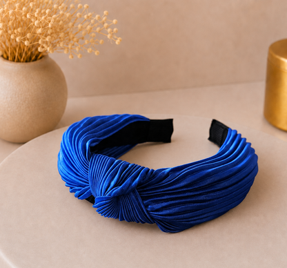 Pleated knotted headband