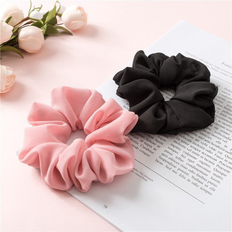 2-pack chiffon scrunchies in Black and Pink