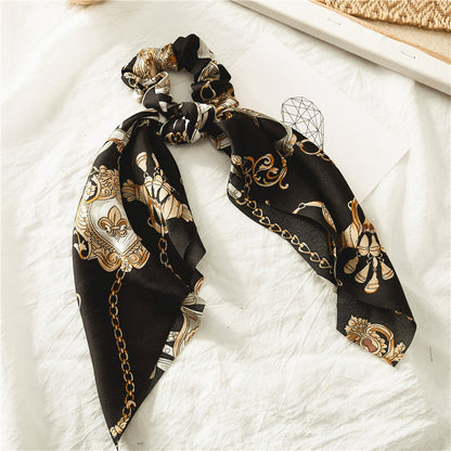 Chains patterned satin scrunchies with scarf