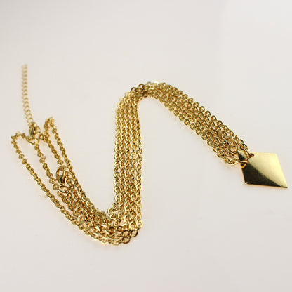 Dangling-diamond petal golden head chain bulk